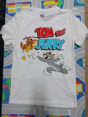White Tom and Jerry t-shirt